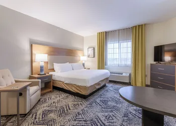 Candlewood Suites San Marcos by IHG hotel thumbnail 6