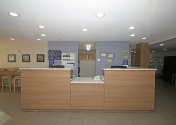 Microtel Inn by Wyndham Greensboro hotel thumbnail 5