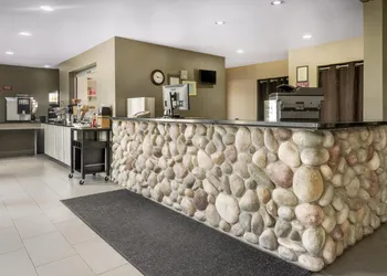 SureStay Plus Hotel by Best Western Lethbridge hotel thumbnail 2