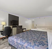 Chicago Club Inn & Suites hotel detail image 7