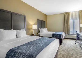 Comfort Inn St. Robert / Fort Leonard Wood hotel thumbnail 5