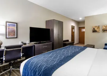 Comfort Inn St. Robert / Fort Leonard Wood hotel thumbnail 8