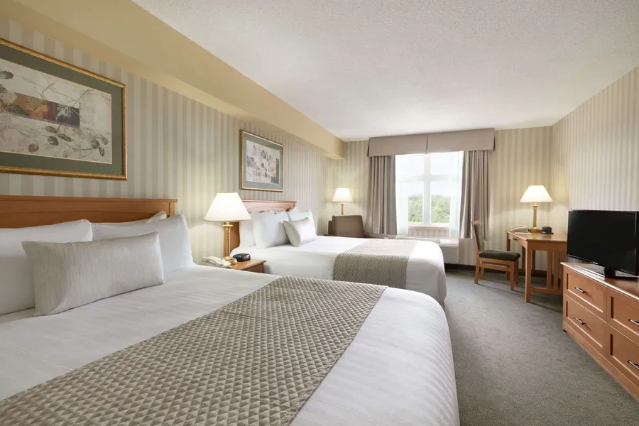 Days Inn by Wyndham Orillia hotel detail image 6