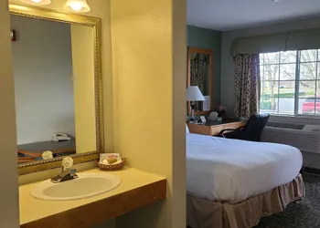 Tulip Inn hotel thumbnail 5