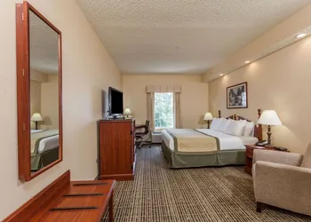 Baymont by Wyndham Columbia Maury hotel thumbnail 8