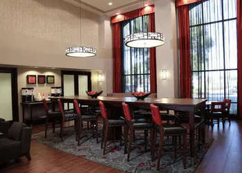 Hampton Inn & Suites Temecula hotel thumbnail 4