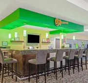 La Quinta Inn & Suites by Wyndham Elk City hotel detail image 3