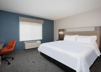 Holiday Inn Express & Suites Grand Junction by IHG hotel thumbnail 7