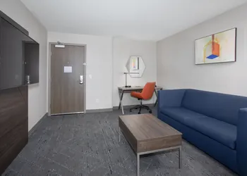 Holiday Inn Express & Suites Grand Junction by IHG hotel thumbnail 8