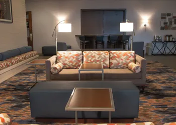 Radisson Hotel and Conference Center Fond du Lac hotel thumbnail 3
