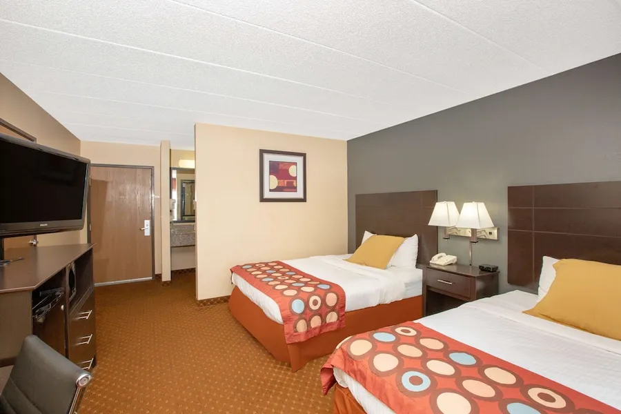 AmericInn by Wyndham Coralville hotel detail image 6