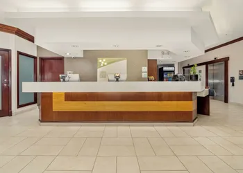 Holiday Inn Conference Center Edmonton South by IHG hotel thumbnail 3