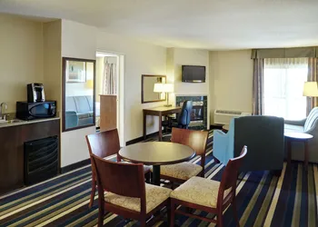 Holiday Inn Conference Center Edmonton South by IHG hotel thumbnail 5