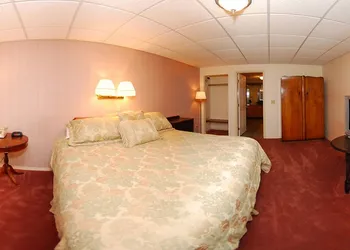 Rodeway Inn Pronghorn Lodge hotel thumbnail 5