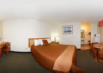 Rodeway Inn Pronghorn Lodge hotel thumbnail 6
