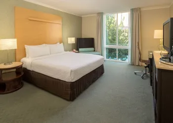 Crowne Plaza Cabana, Palo Alto by IHG hotel thumbnail 3