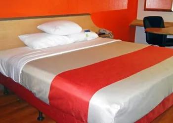 Motel 6 York, PA - North hotel thumbnail 7