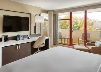 Emory Conference Center Hotel hotel thumbnail 6
