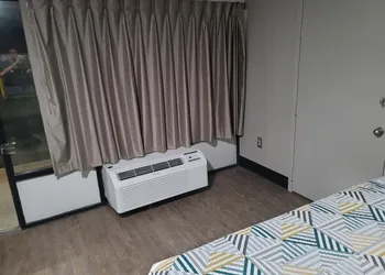Studio 6 Suites Hinesville, GA hotel thumbnail 7