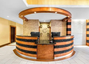 Comfort Suites at Katy Mills hotel thumbnail 6