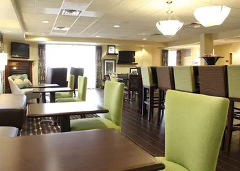 Hampton Inn Danville hotel thumbnail 4