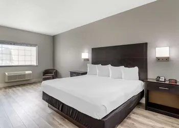 Best Western Texas City I-45 hotel thumbnail 8