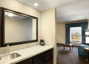 Hampton Inn & Suites Edgewood/Aberdeen-South hotel thumbnail 7