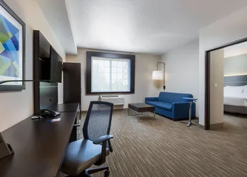 Holiday Inn Express Hotel & Suites Eugene Downtown-University by IHG hotel thumbnail 7