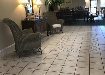 Days Inn by Wyndham Metter hotel thumbnail 6