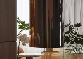 Vogue Hotel Montreal Downtown, Curio Collection by Hilton hotel thumbnail 6