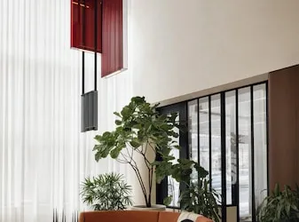 Vogue Hotel Montreal Downtown, Curio Collection by Hilton hotel thumbnail 2
