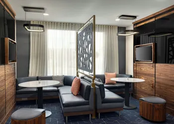 Courtyard by Marriott Kokomo hotel thumbnail 2