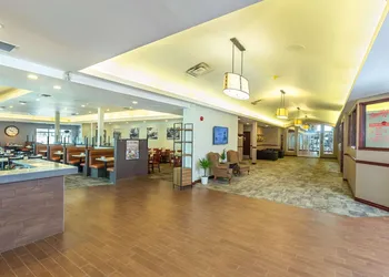 Quality Inn & Suites hotel thumbnail 2