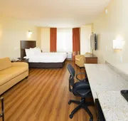 Quality Inn & Suites hotel detail image 5
