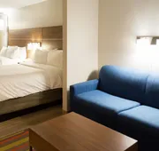 Holiday Inn Express Hotel & Suites Muskogee by IHG hotel detail image 5