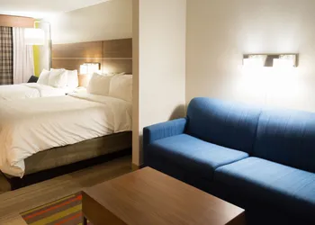 Holiday Inn Express Hotel & Suites Muskogee by IHG hotel thumbnail 5