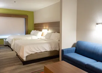 Holiday Inn Express Hotel & Suites Muskogee by IHG hotel thumbnail 7