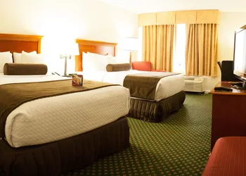 Crowne Plaza Hotel Hickory by IHG hotel thumbnail 5