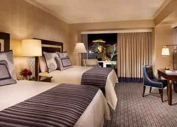 Omni Los Angeles Hotel at California Plaza hotel thumbnail 4