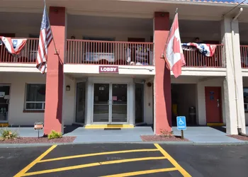 Knights Inn Oswego hotel thumbnail 3