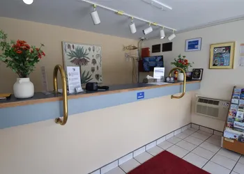 Knights Inn Oswego hotel thumbnail 6