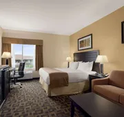 Days Inn & Suites by Wyndham Winnipeg Airport Manitoba hotel detail image 5