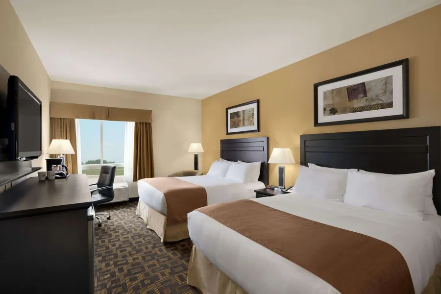 Days Inn & Suites by Wyndham Winnipeg Airport Manitoba hotel detail image 6