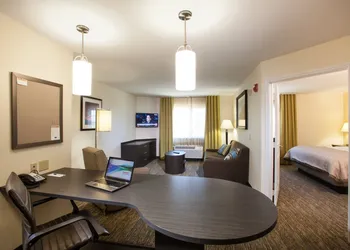Candlewood Suites New Braunfels by IHG hotel thumbnail 7