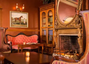 The Inn at Saratoga hotel thumbnail 2
