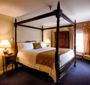 The Inn at Saratoga hotel detail image 4
