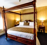 The Inn at Saratoga hotel detail image 5