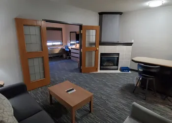Wingate by Wyndham Lethbridge hotel thumbnail 7