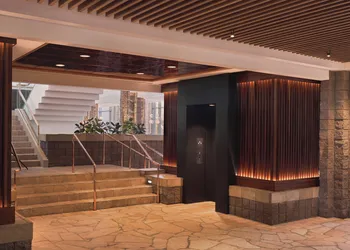 Loews Ventana Canyon Resort hotel thumbnail 2
