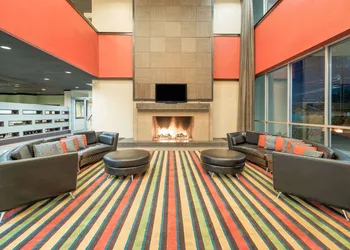 Wyndham Garden Midland hotel thumbnail 2